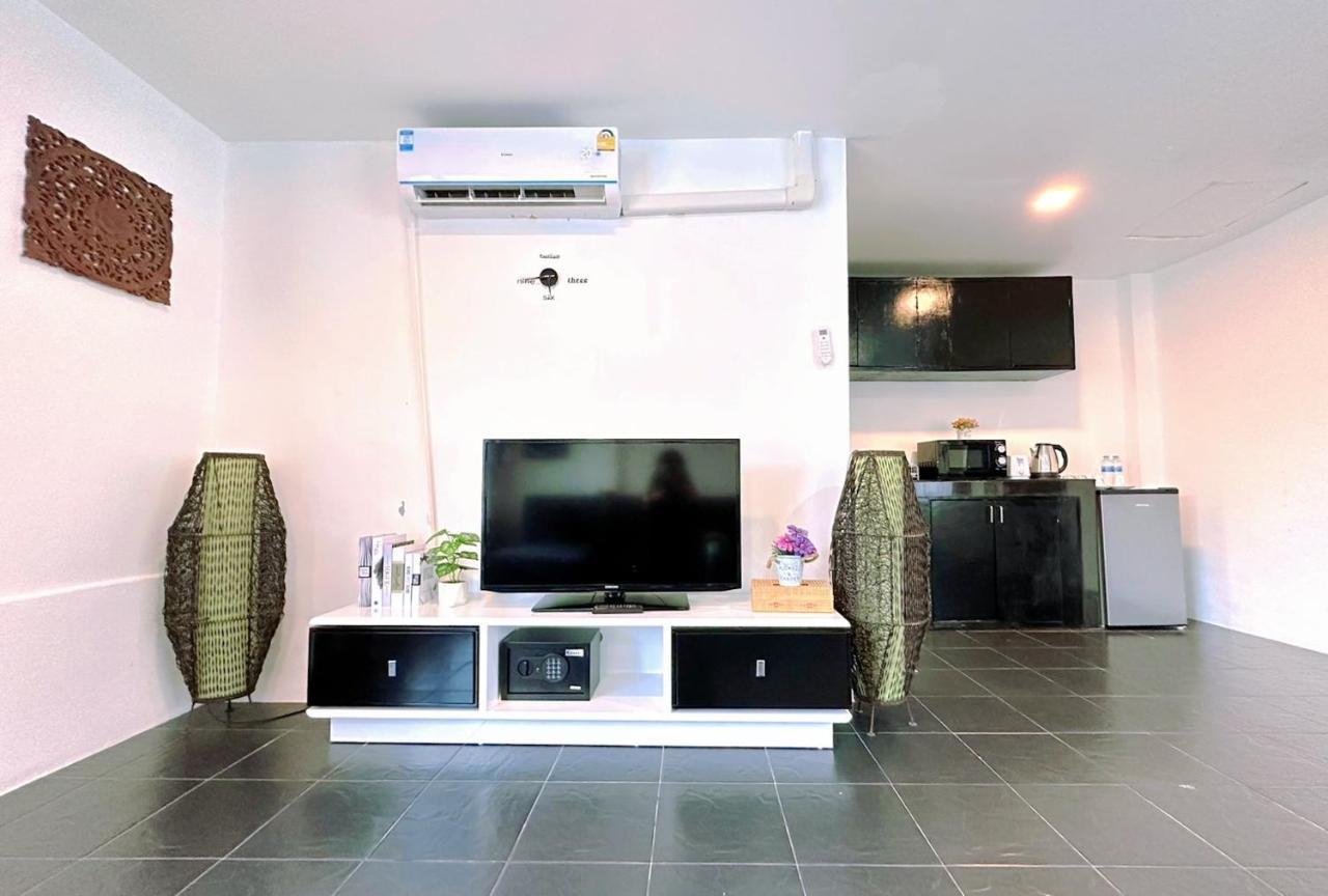 Hotel Baya Phuket Patong 외부 사진