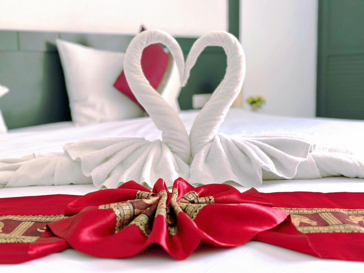Hotel Baya Phuket Patong 외부 사진