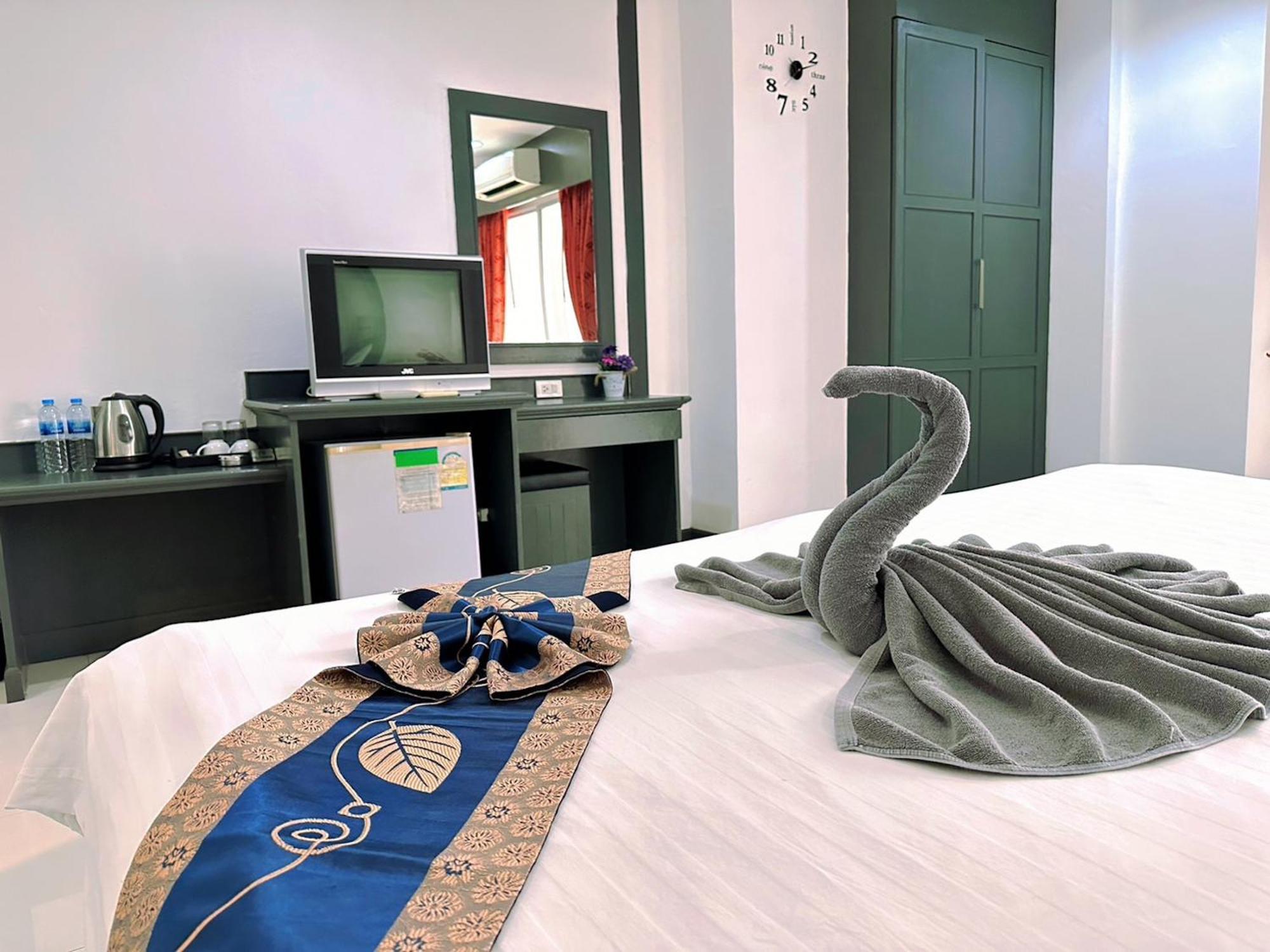 Hotel Baya Phuket Patong 객실 사진