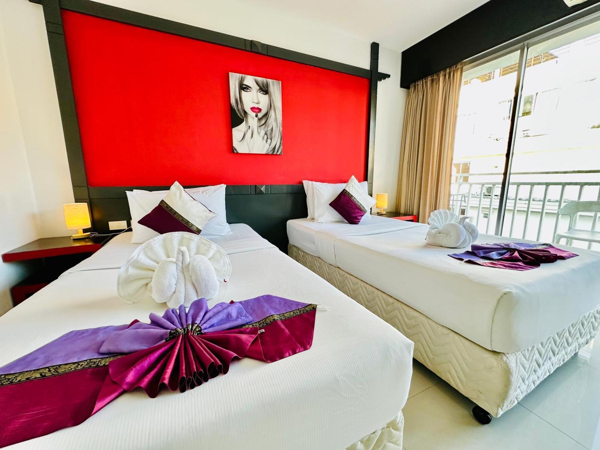 Hotel Baya Phuket Patong 외부 사진